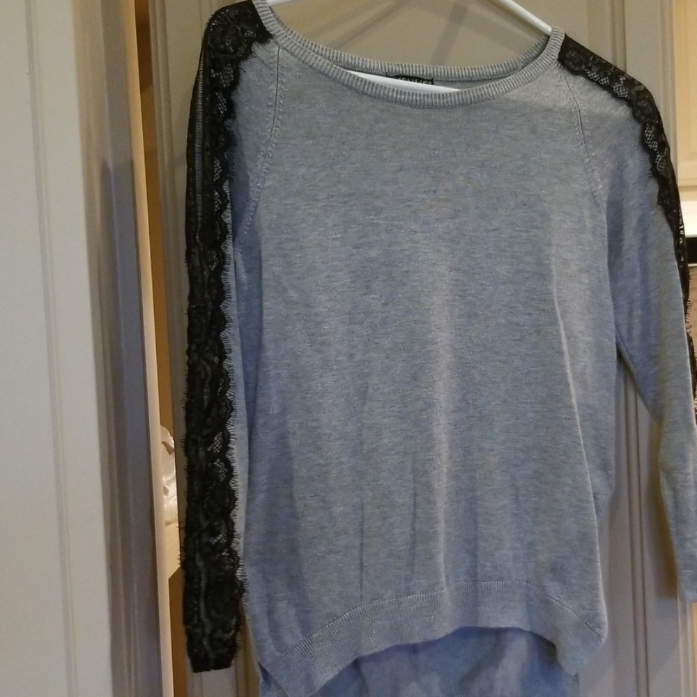 Gray sweater with Lacey sleeves